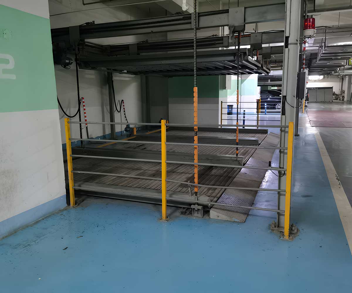 兩柱機(jī)械式停車設(shè)備的防銹處理
